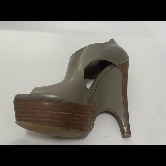 AUTH GUCCI CLEMENCE WOODEN PLATFORM WEDGE SANDALS PUMP HEELS BOOTIES BOOTS $990! - Picture 11 of 13